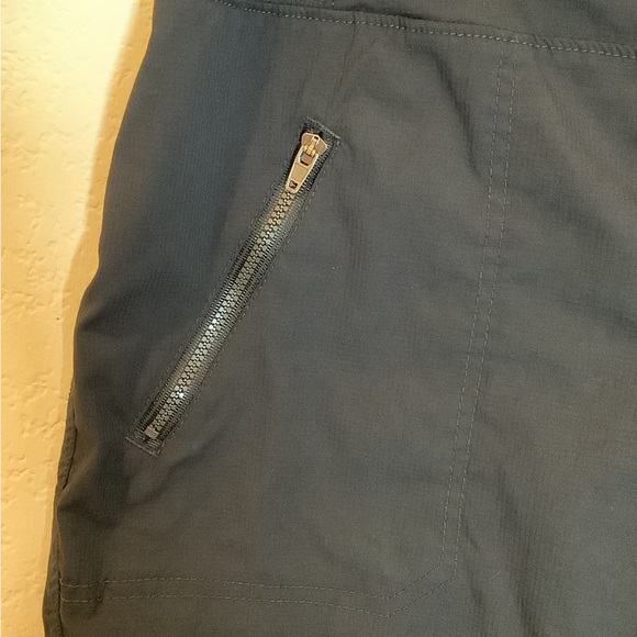 Te Verde Womens gray short - Picture 3 of 4